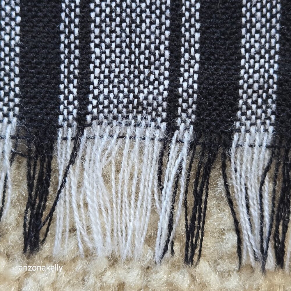 NWOT Wool Square Scarf Shawl Black and White Plaid Moffat Woolens - Picture 3 of 10